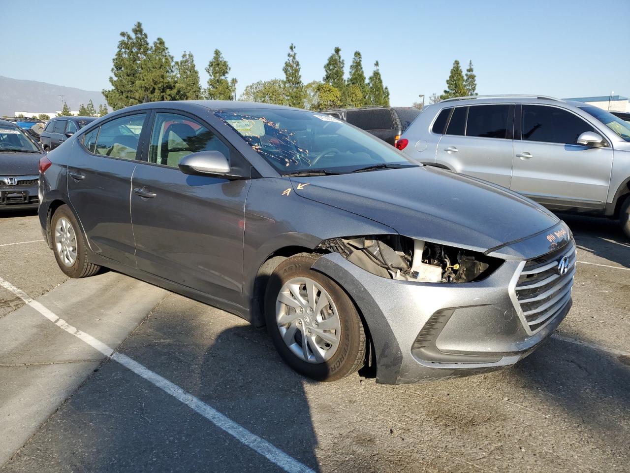 VIN KMHD74LFXHU407618 2017 HYUNDAI ELANTRA no.4