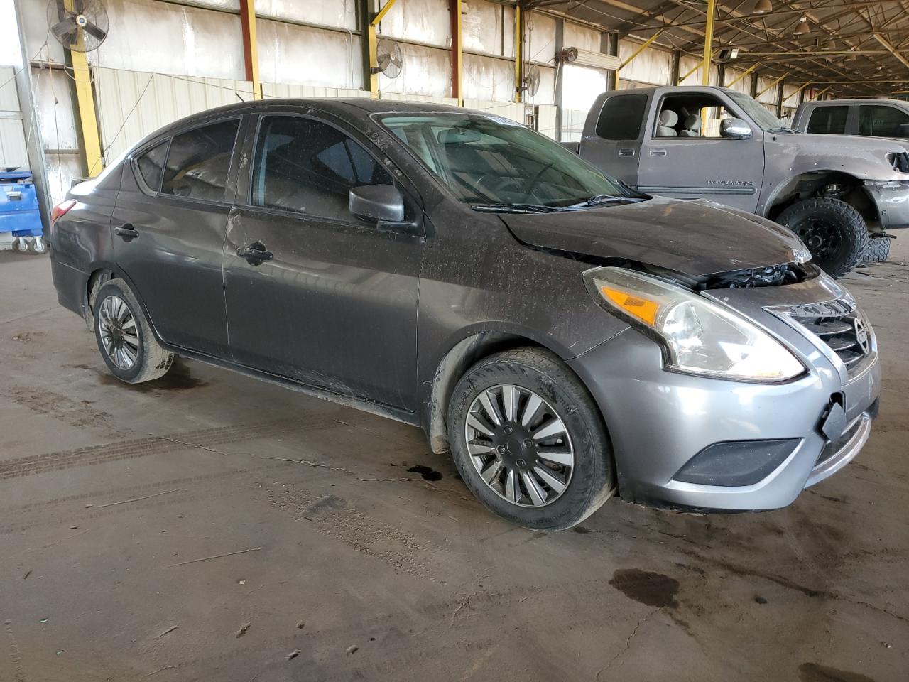 2017 Nissan Versa - Image 4