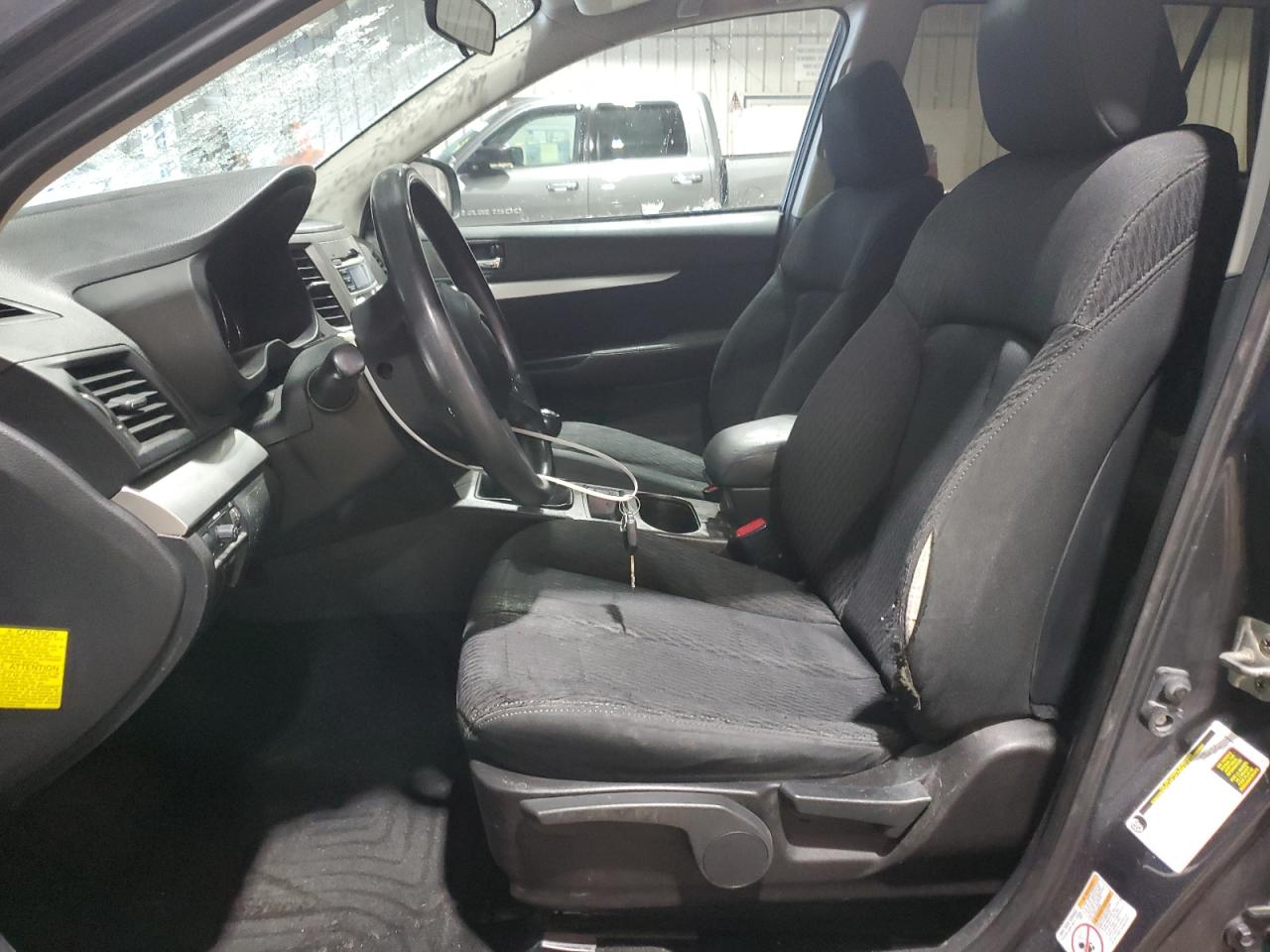 2011 Subaru Outback - Image 7