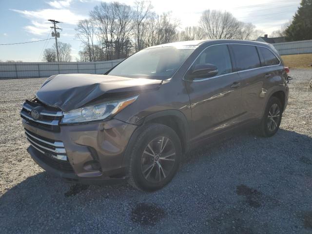 2018 Toyota Highlander Le