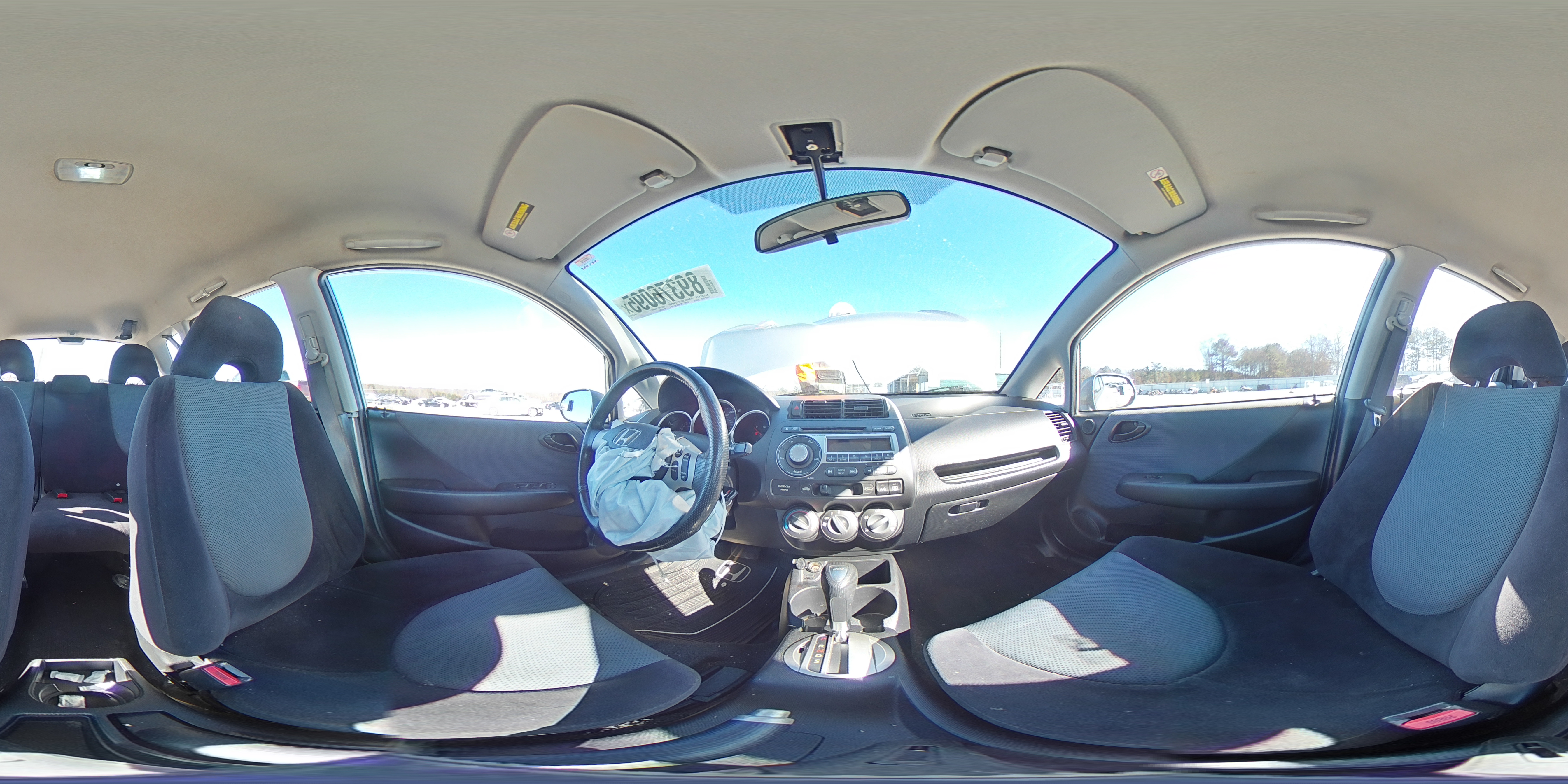 2008 Honda Fit - Image 13