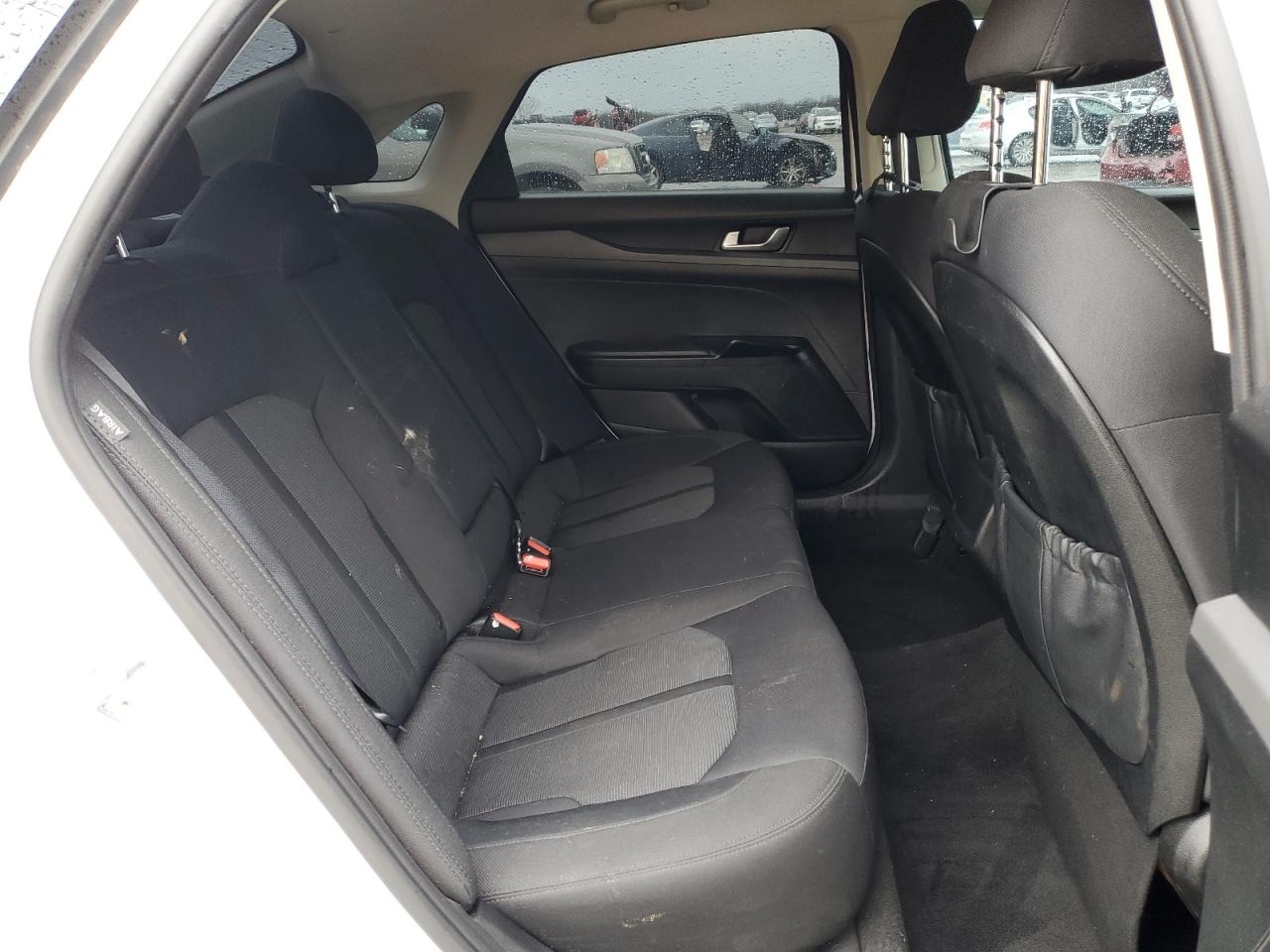 2021 Kia K5 - Image 11
