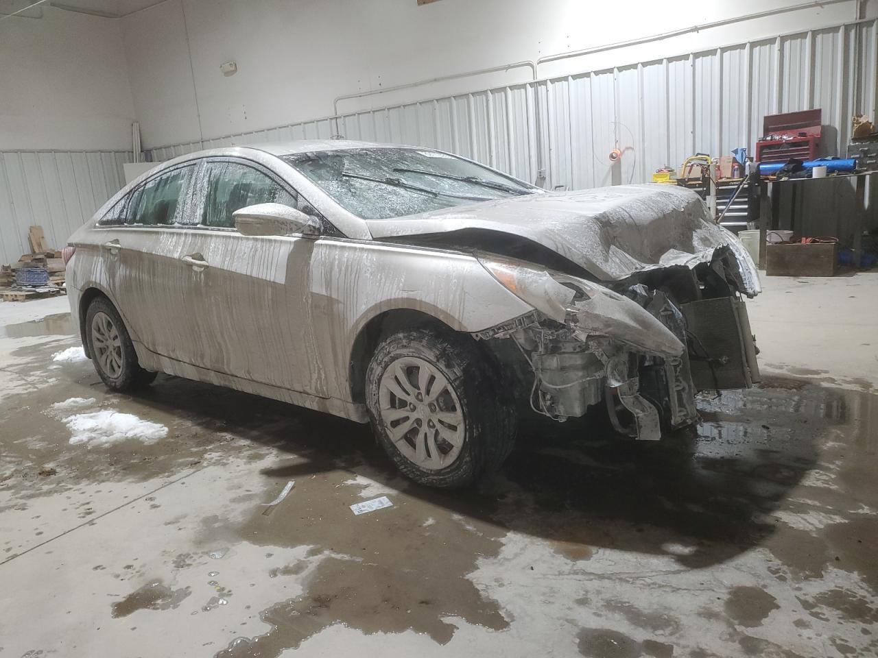 2011 Hyundai Sonata - Image 4