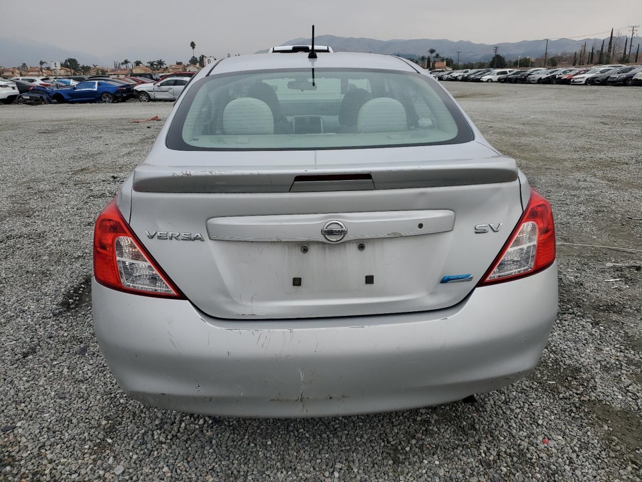 2013 Nissan Versa - Image 6