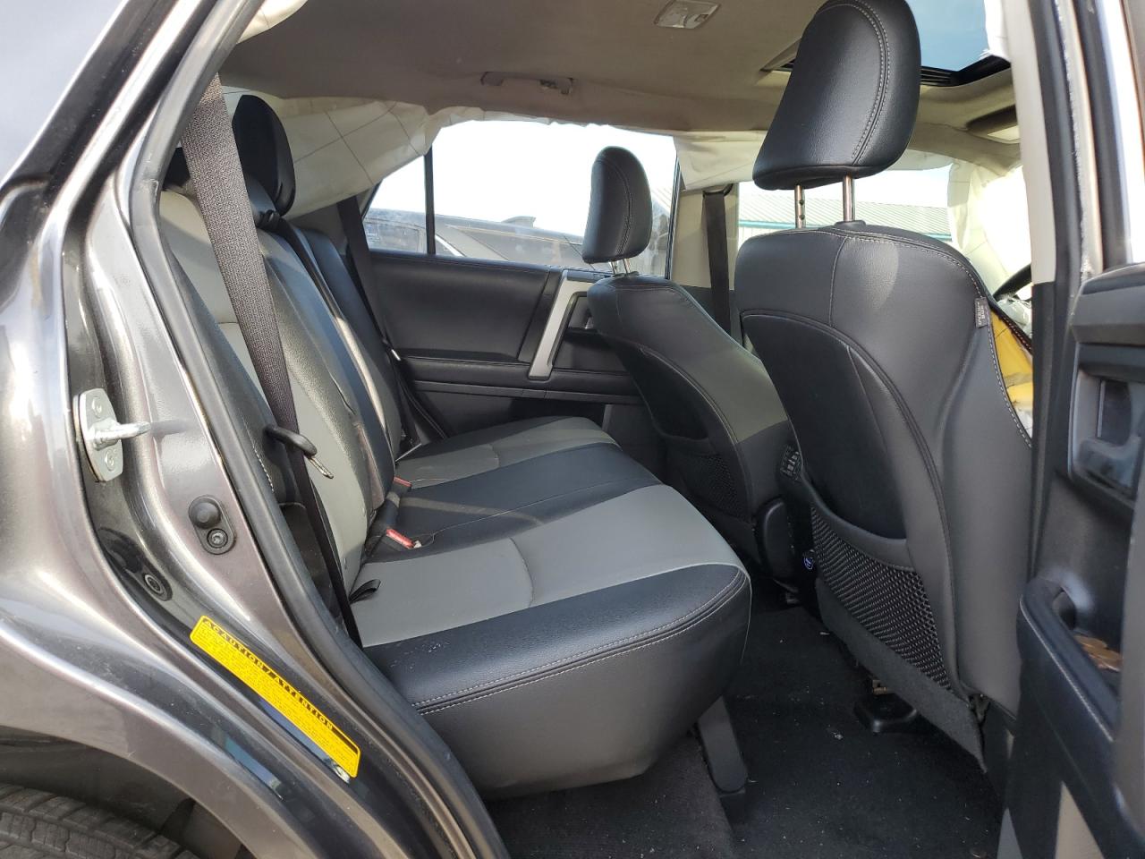 2019 Toyota 4Runner - Image 11