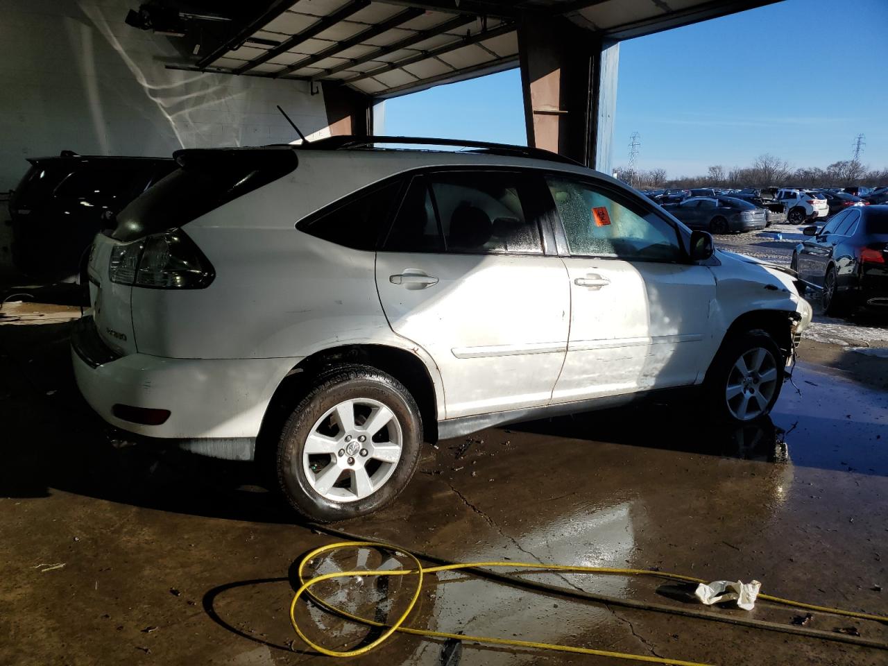2004 Lexus RX - Image 3