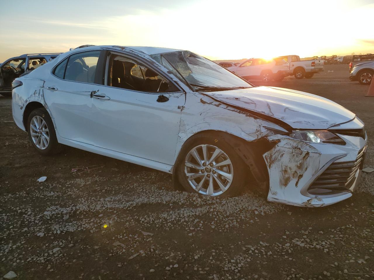 2021 Toyota Camry - Image 4