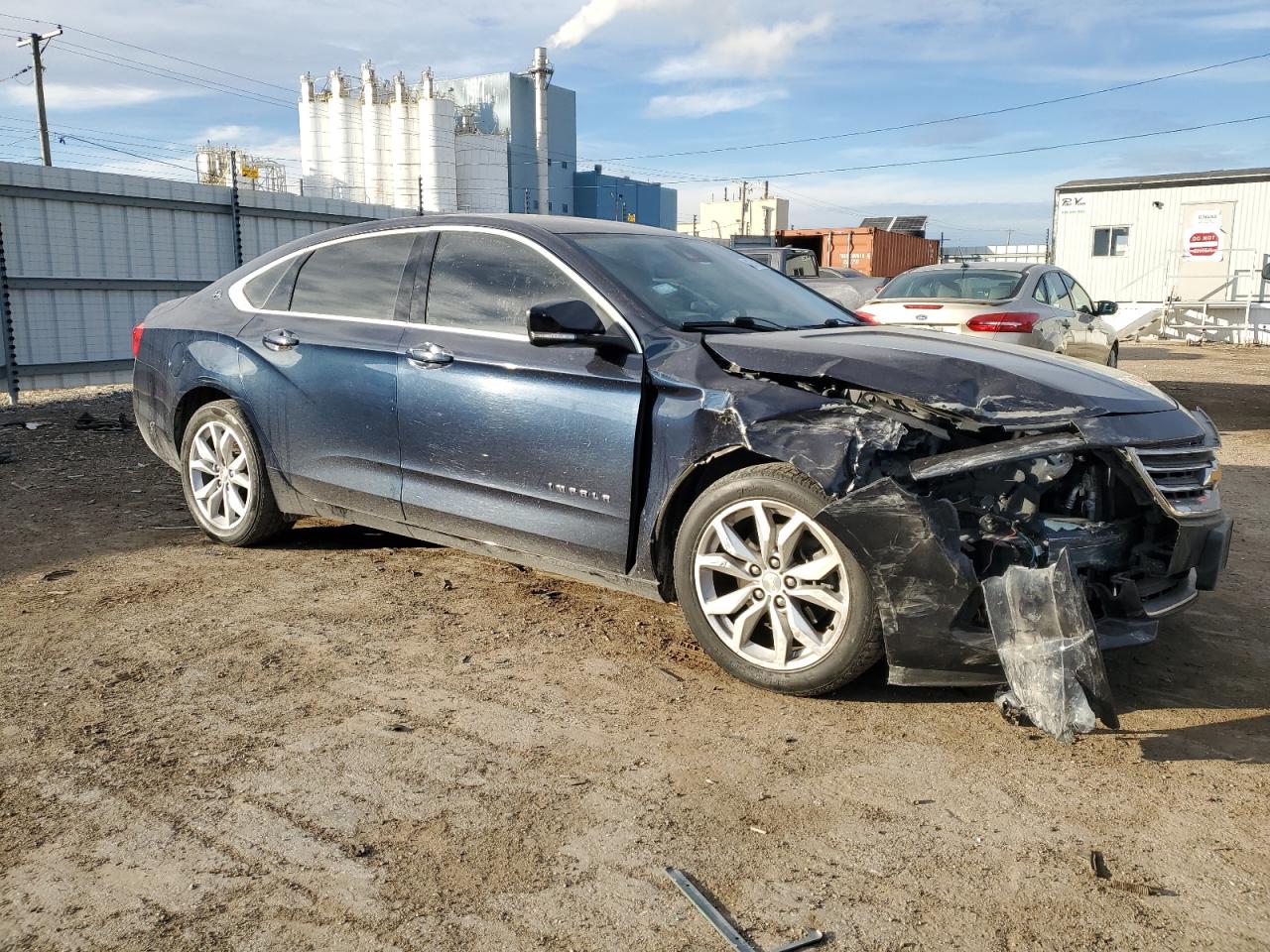 2017 Chevrolet Impala - Image 4