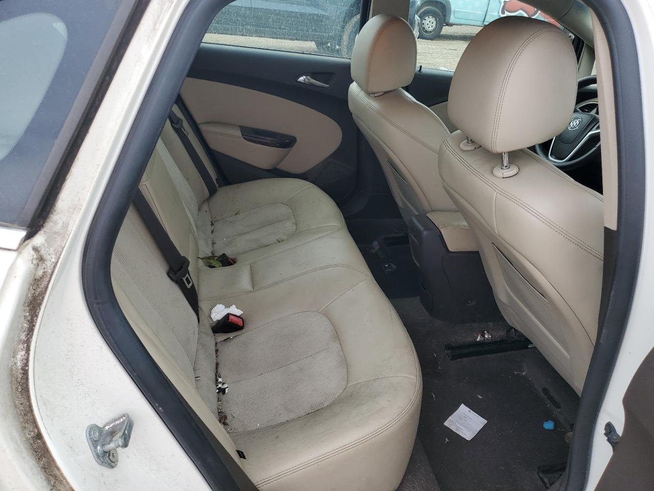 2012 Buick Verano - Image 10
