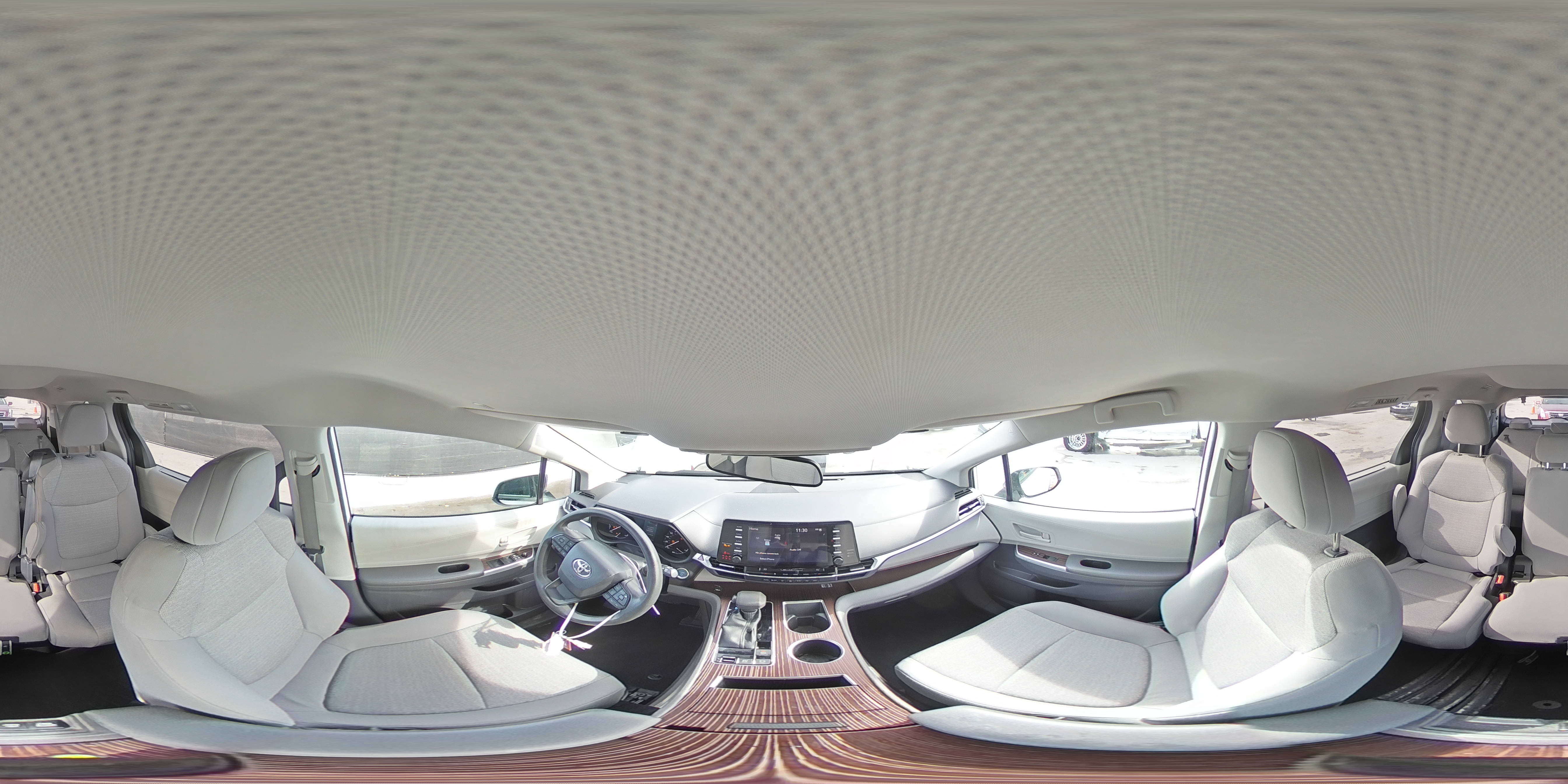 2022 Toyota Sienna - Image 15