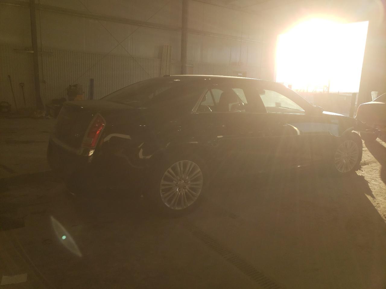 2013 Chrysler 300 - Image 3