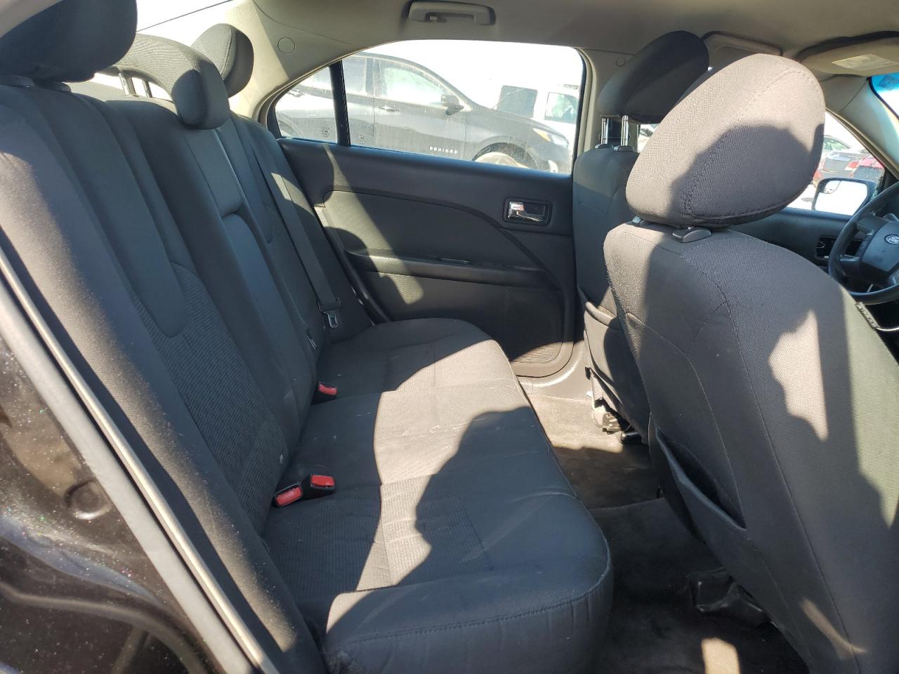2011 Ford Fusion - Image 10