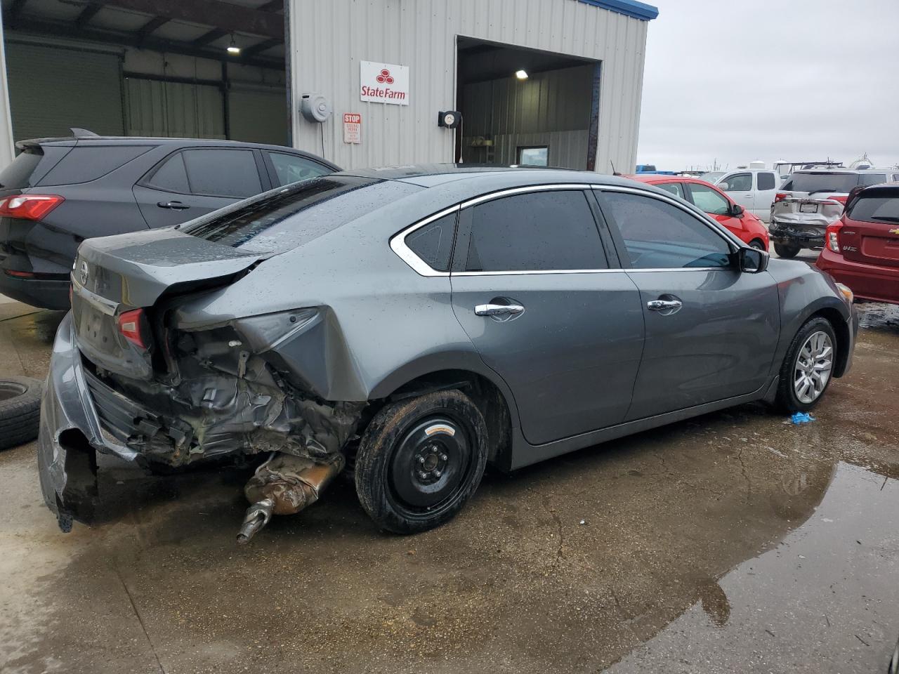 2017 Nissan Altima - Image 3