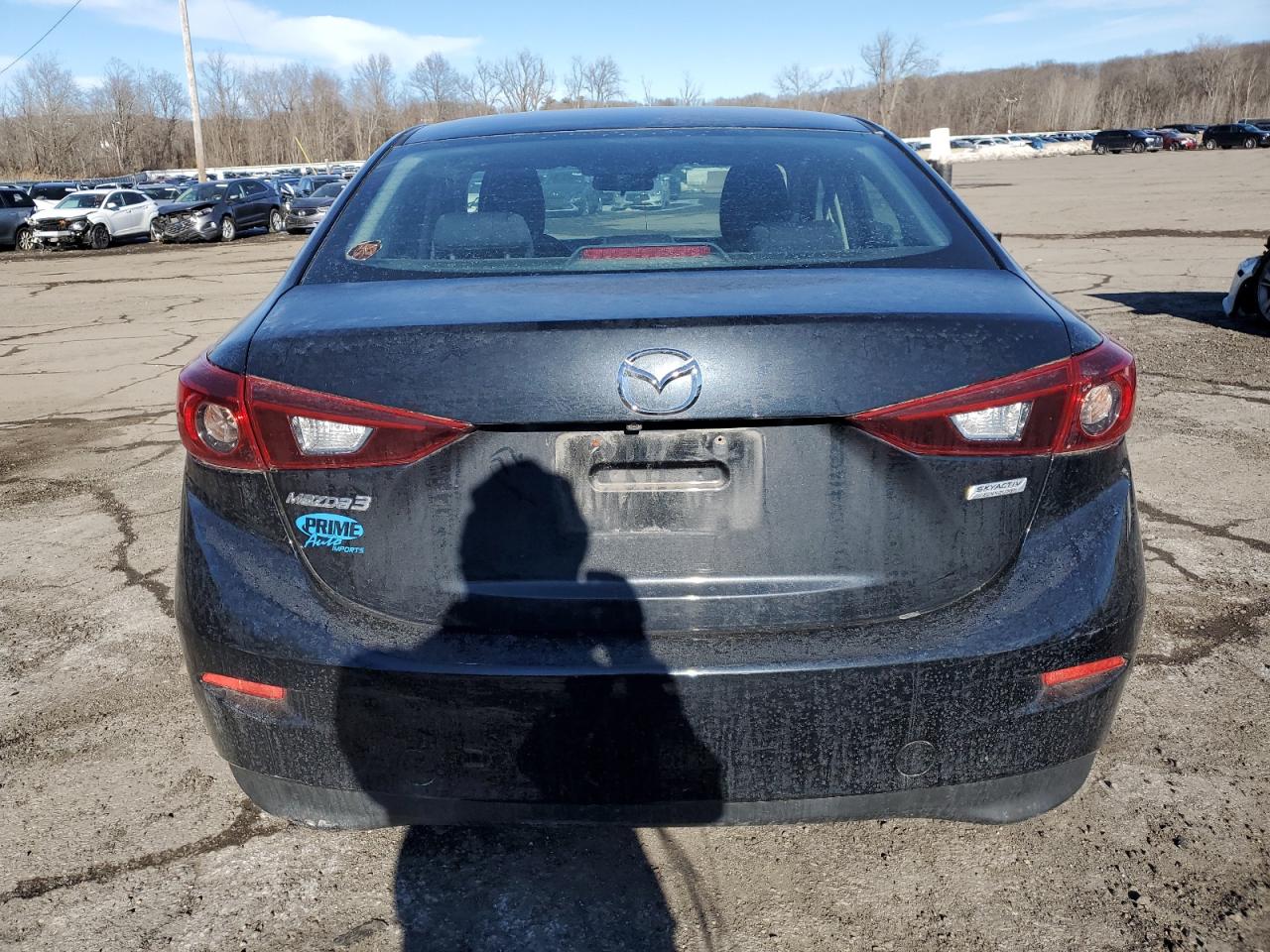 2017 Mazda 3 - Image 6