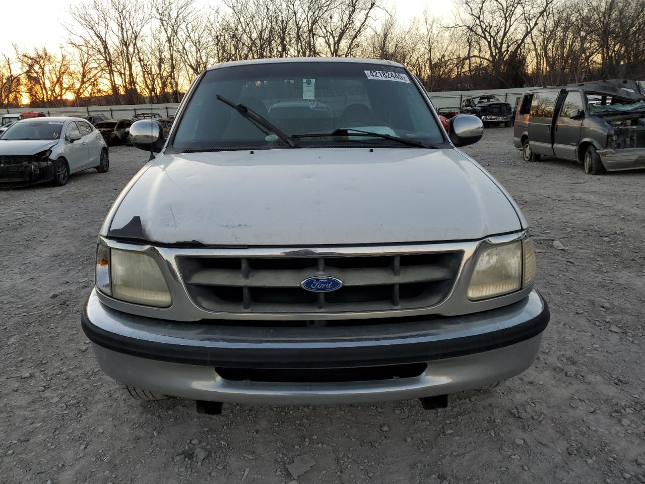 1997 Ford F-150 - Image 5