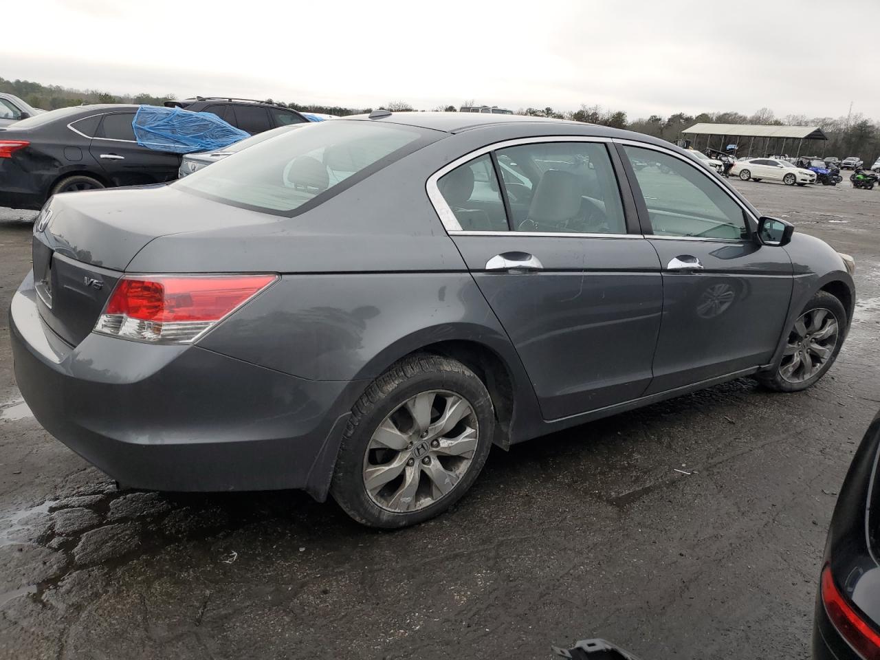 2009 Honda Accord - Image 3