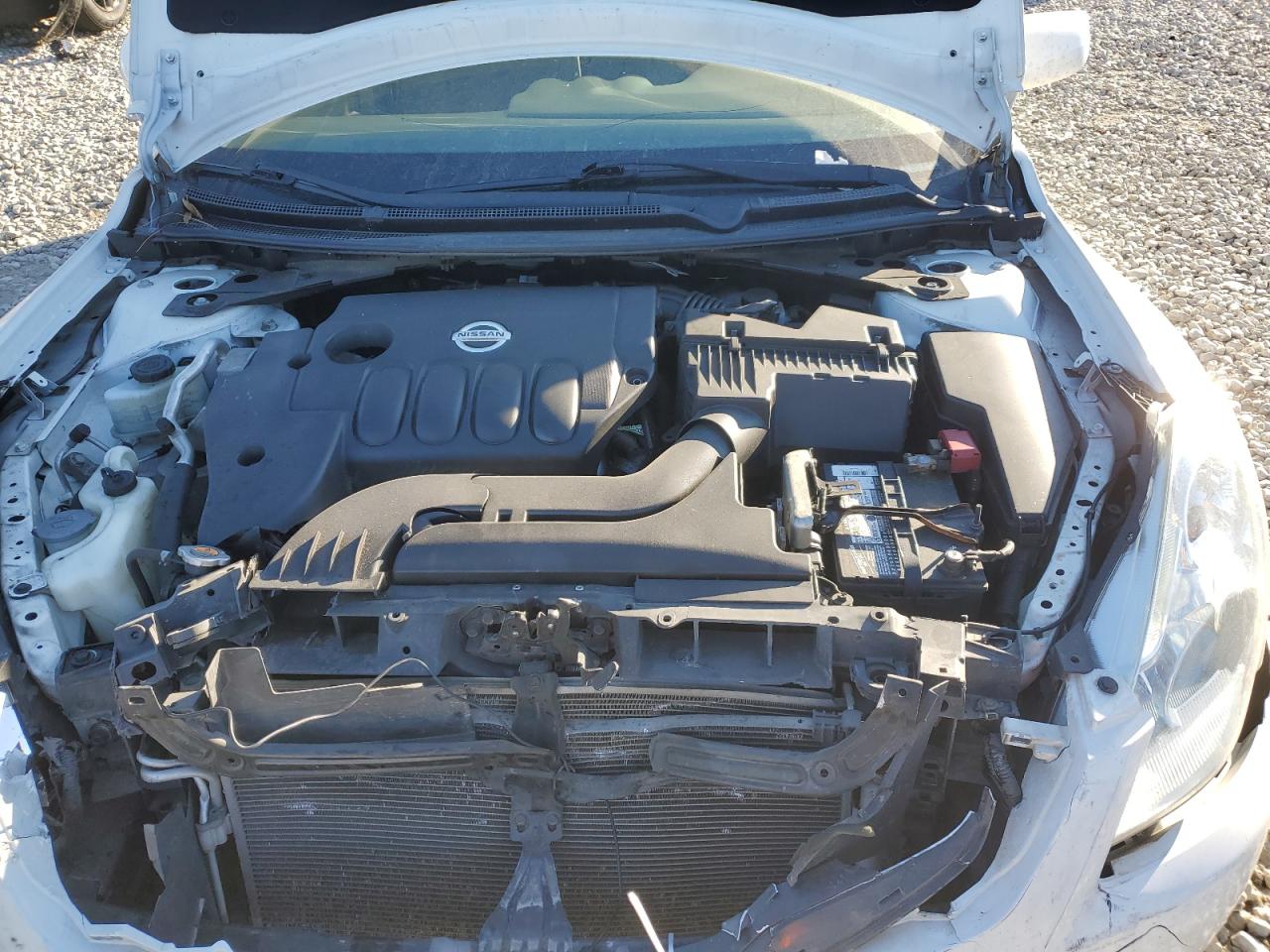 2011 Nissan Altima - Image 12