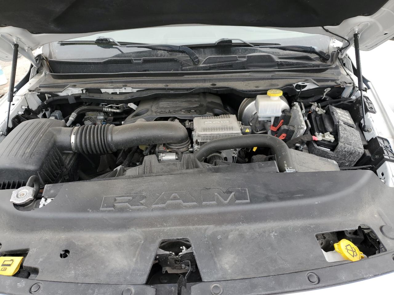 2020 RAM 1500 - Image 11