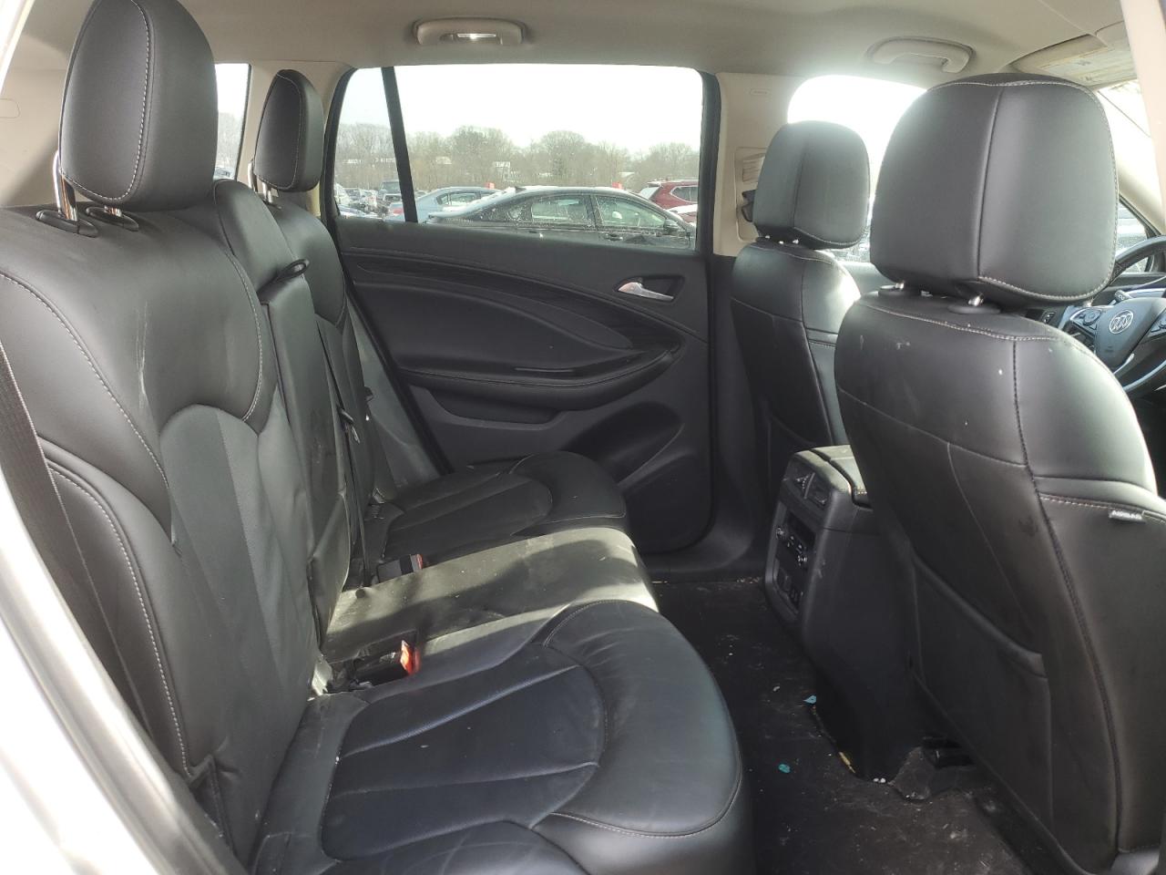2016 Buick Envision - Image 11
