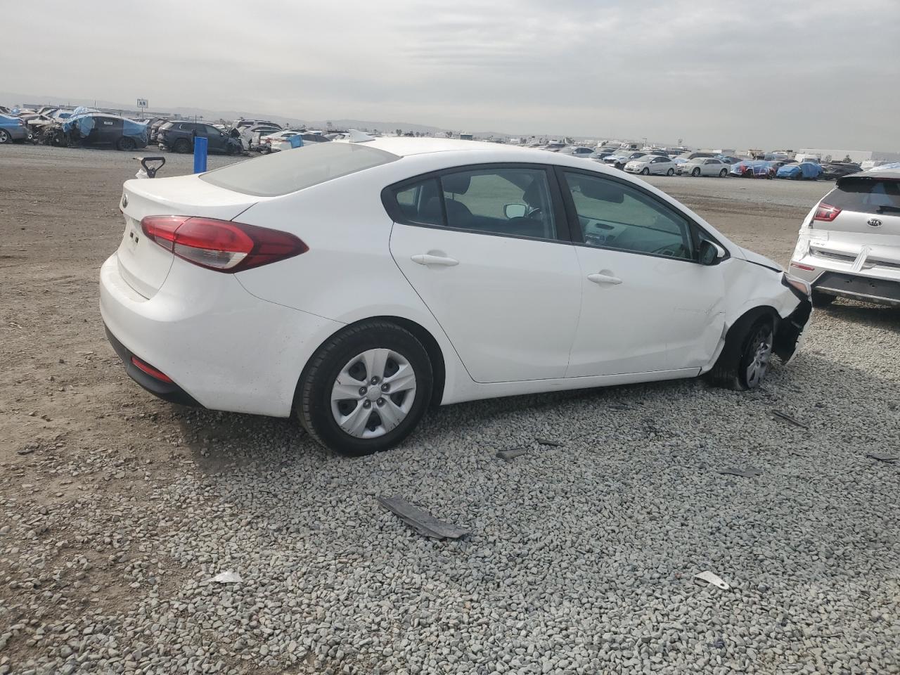 2018 Kia Forte - Image 3