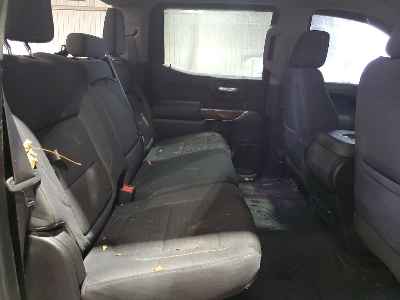 2019 Chevrolet Silverado - Image 10