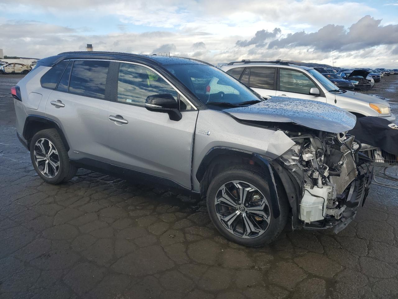 VIN JTMFB3FV7MD013173 2021 TOYOTA RAV4 no.4