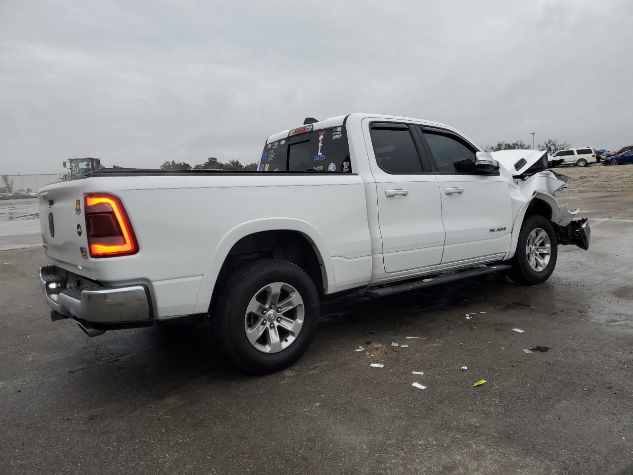 2020 RAM 1500 - Image 3