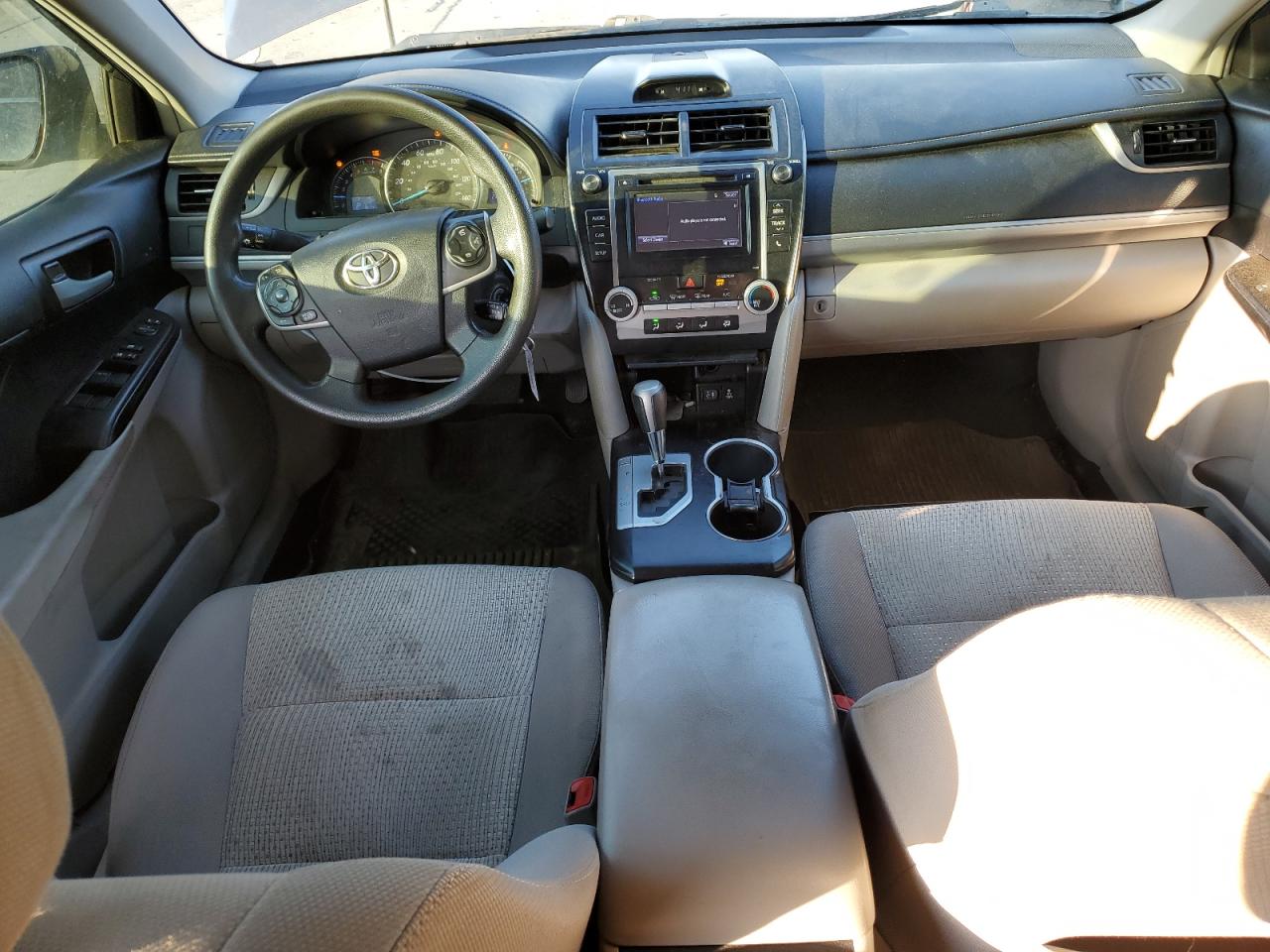 2014 Toyota Camry - Image 8