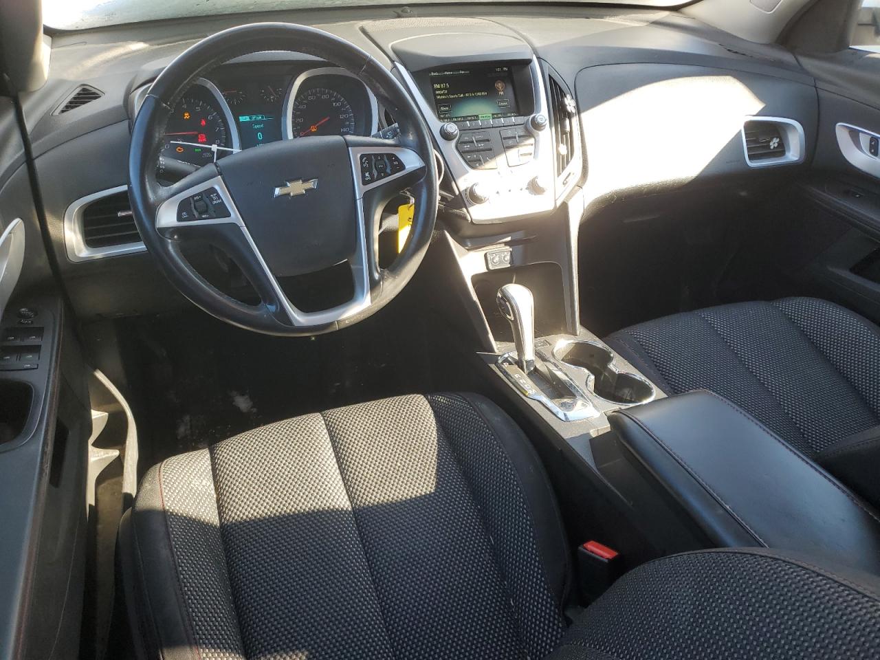 2015 Chevrolet Equinox - Image 8