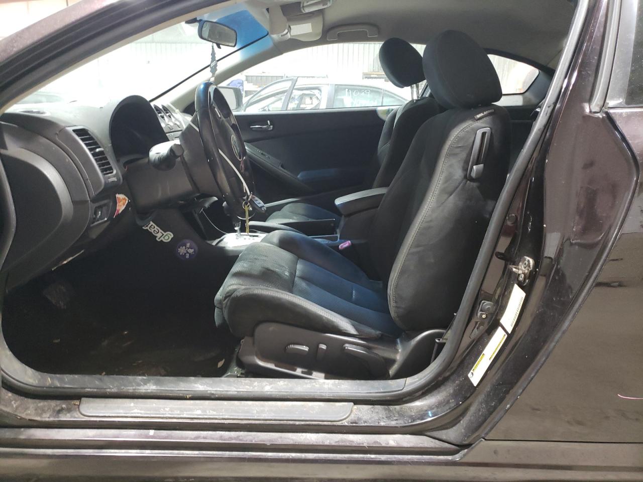 2010 Nissan Altima - Image 7