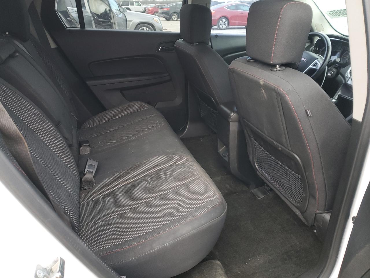 2017 GMC Terrain - Image 10