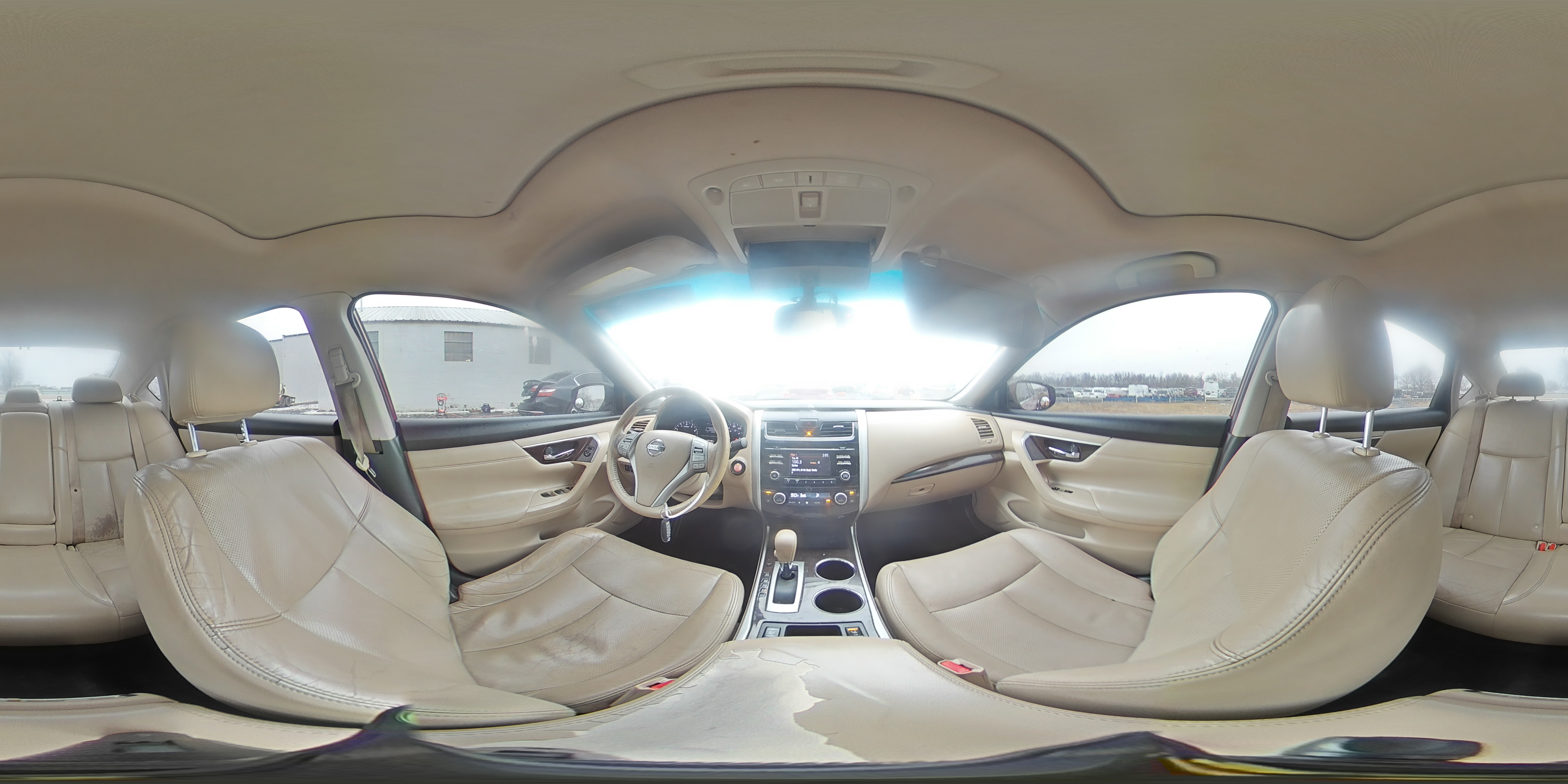 2015 Nissan Altima - Image 14