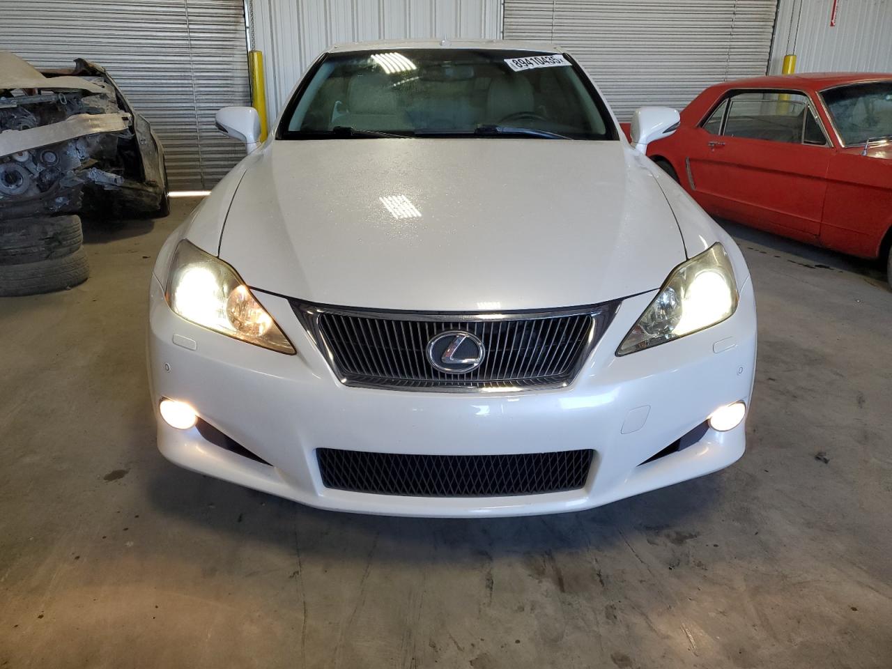2010 Lexus IS - Image 5