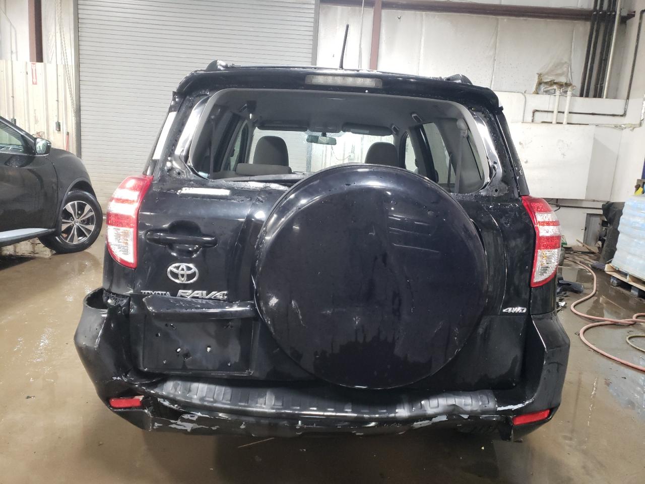 2010 Toyota RAV 4 - Image 6