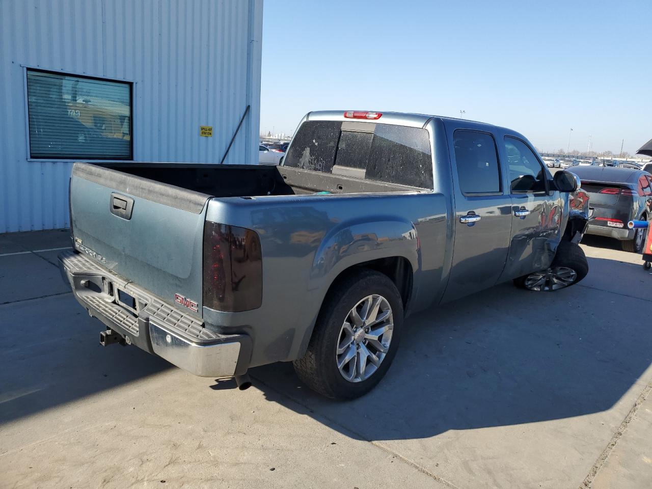 2008 GMC Sierra - Image 3