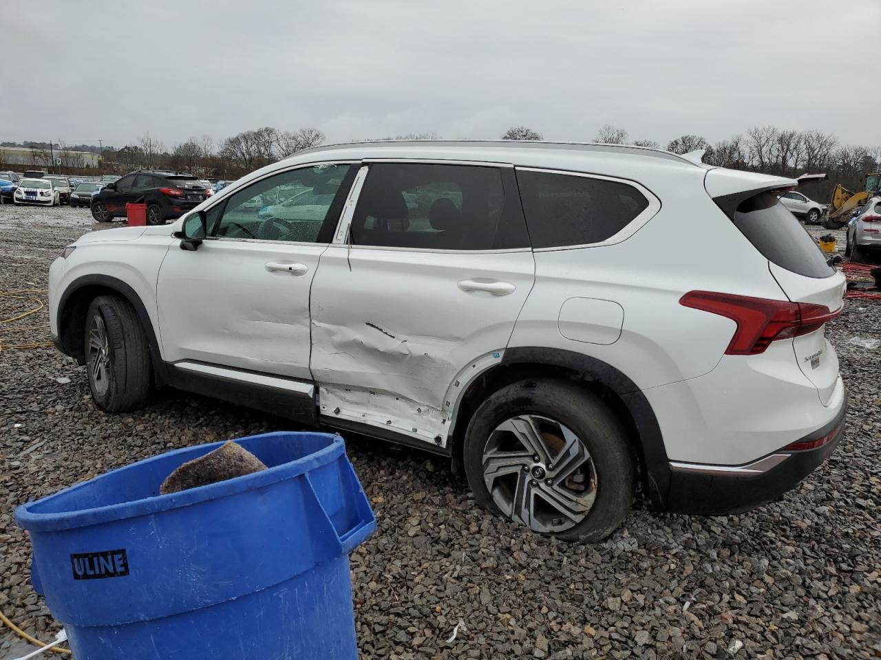 2022 Hyundai Santa Fe - Image 2