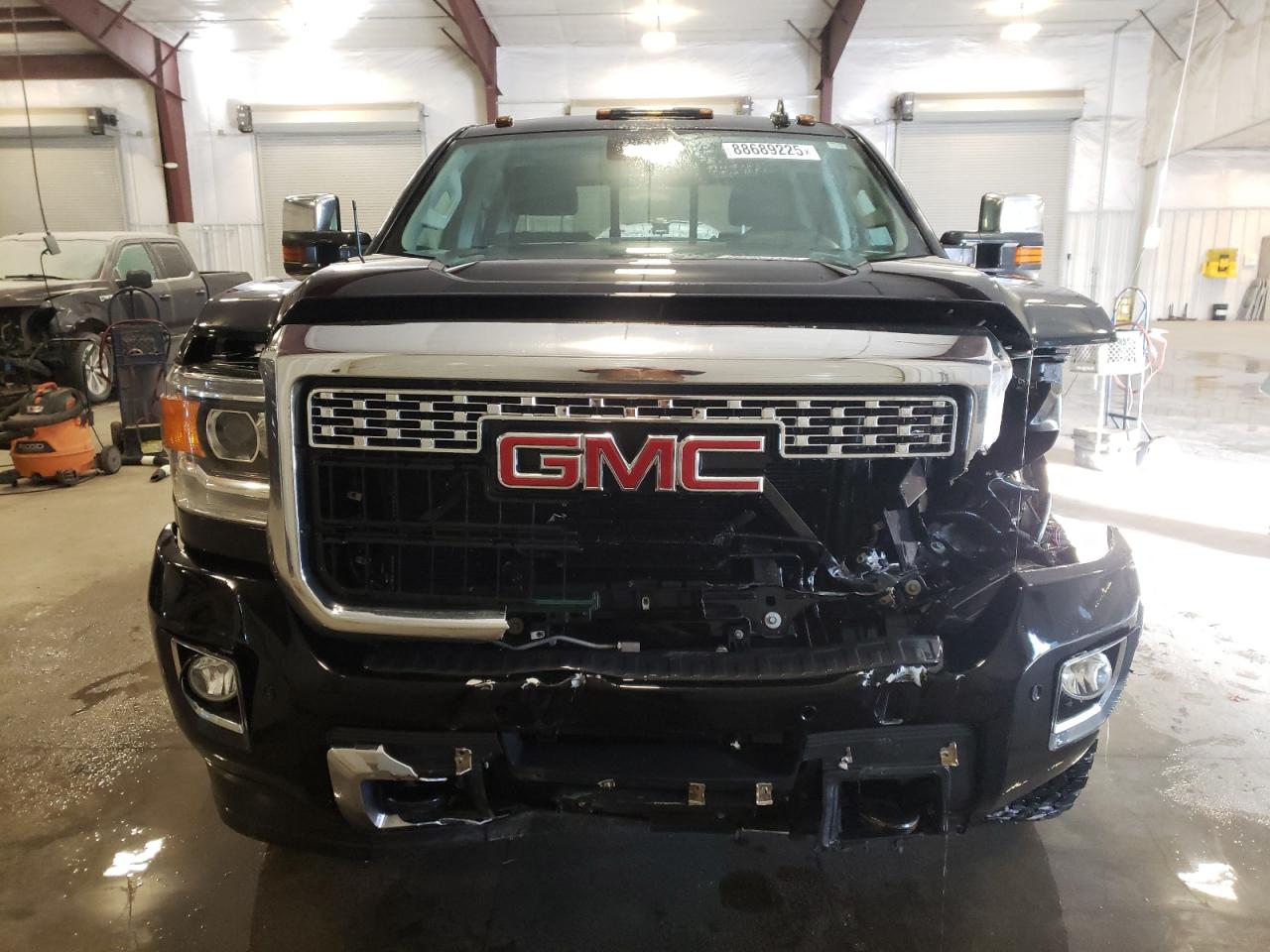 2019 GMC Sierra - Image 5