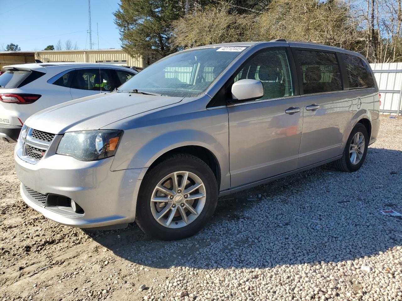 2019 Dodge Caravan - Image 1