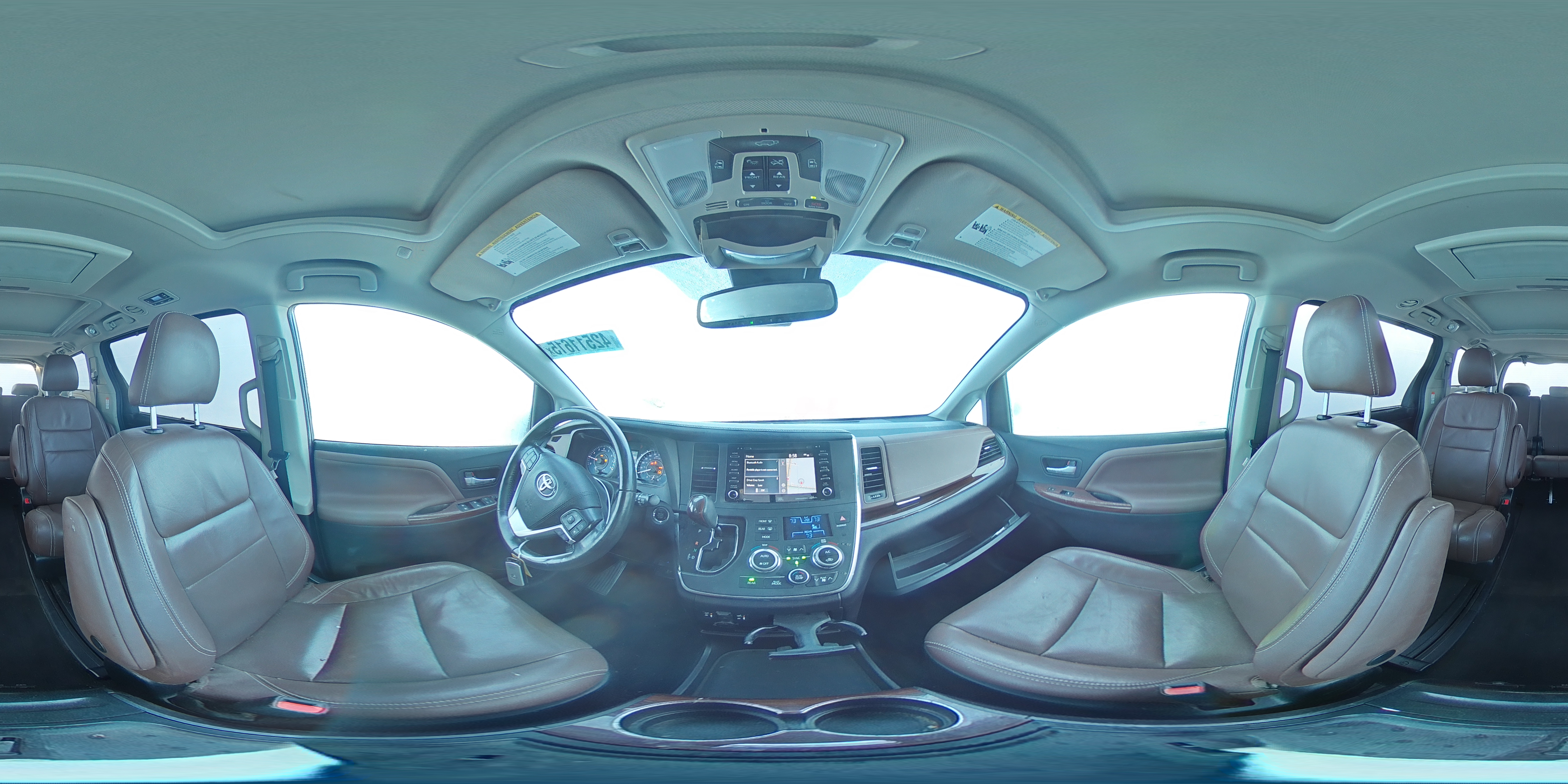 2019 Toyota Sienna - Image 14