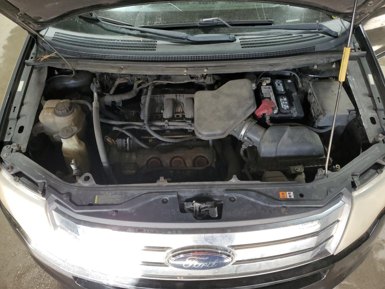 2010 Ford Edge - Image 12