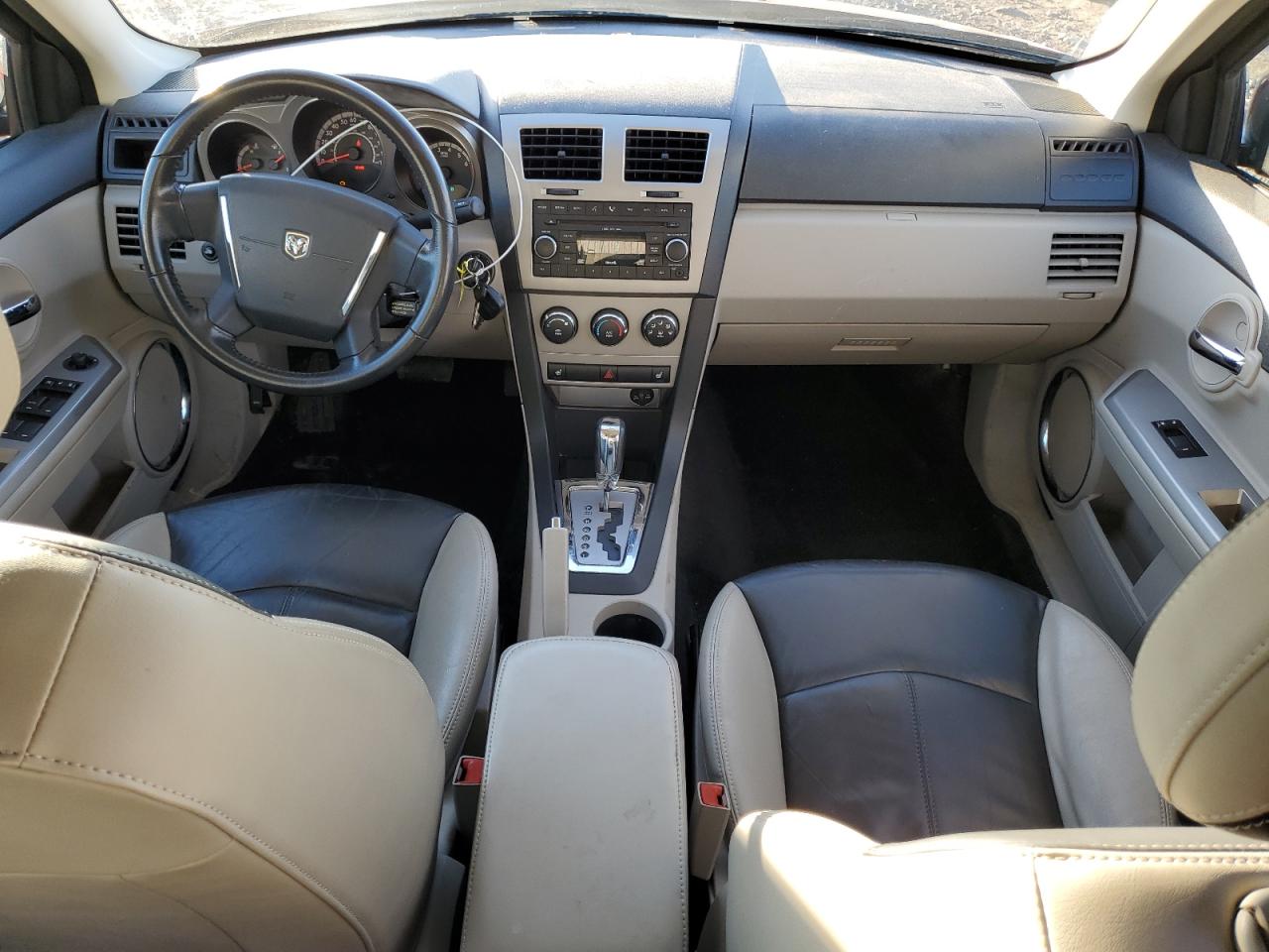 2010 Dodge Avenger - Image 8