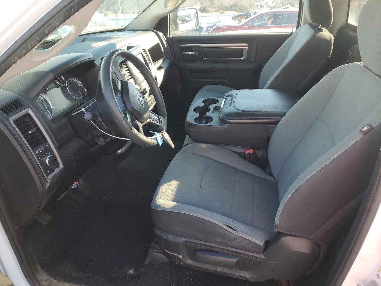2021 RAM 1500 - Image 7