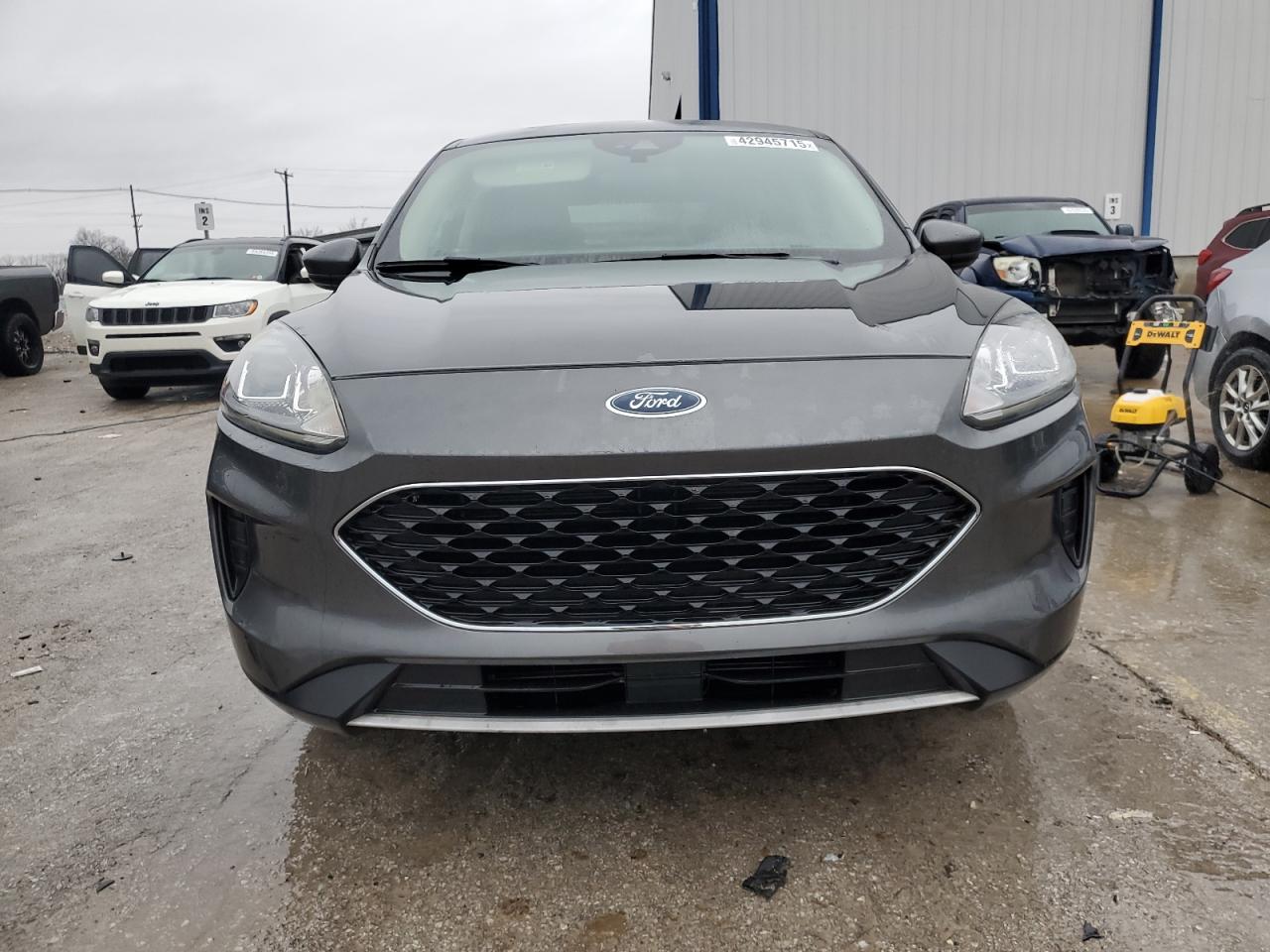 2020 Ford Escape - Image 5