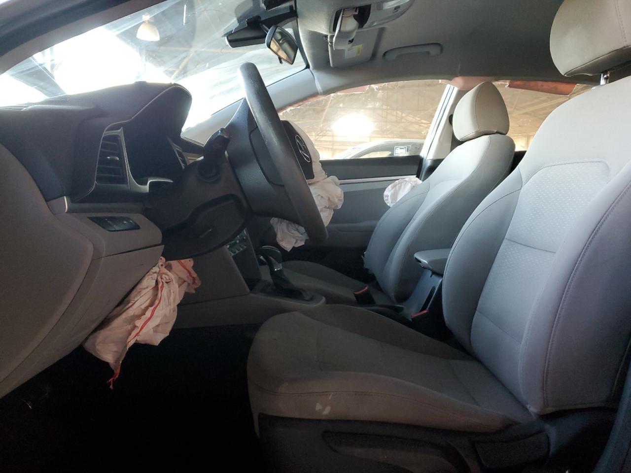 2020 Hyundai Elantra - Image 7