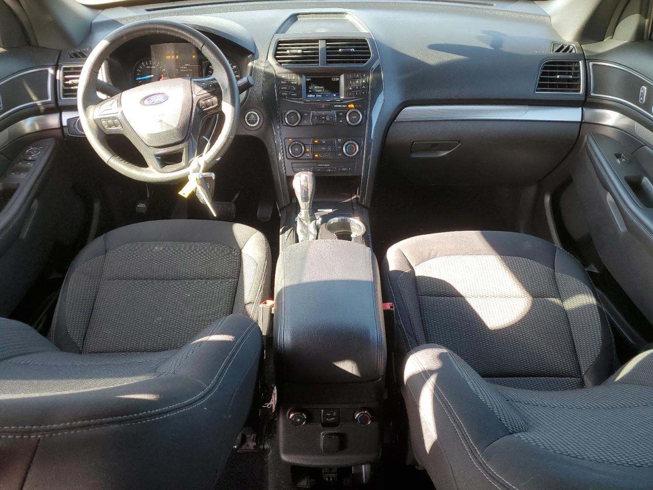 2019 Ford Explorer - Image 8
