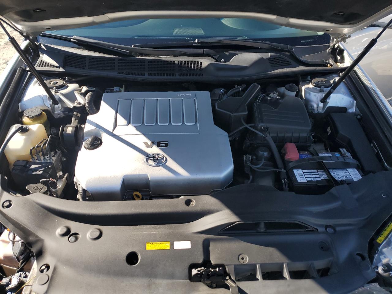 2011 Toyota Avalon - Image 13