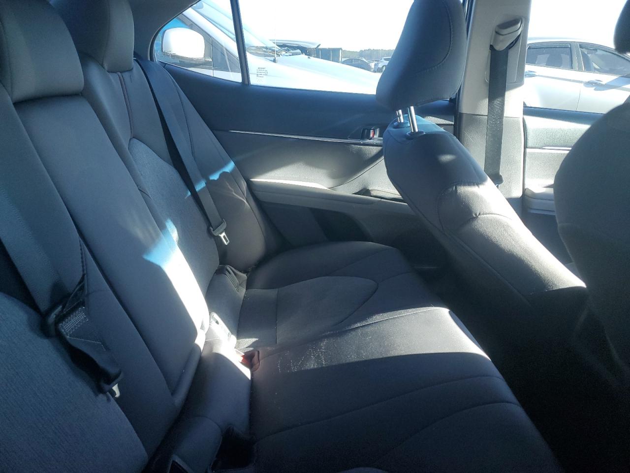 2018 Toyota Camry - Image 10