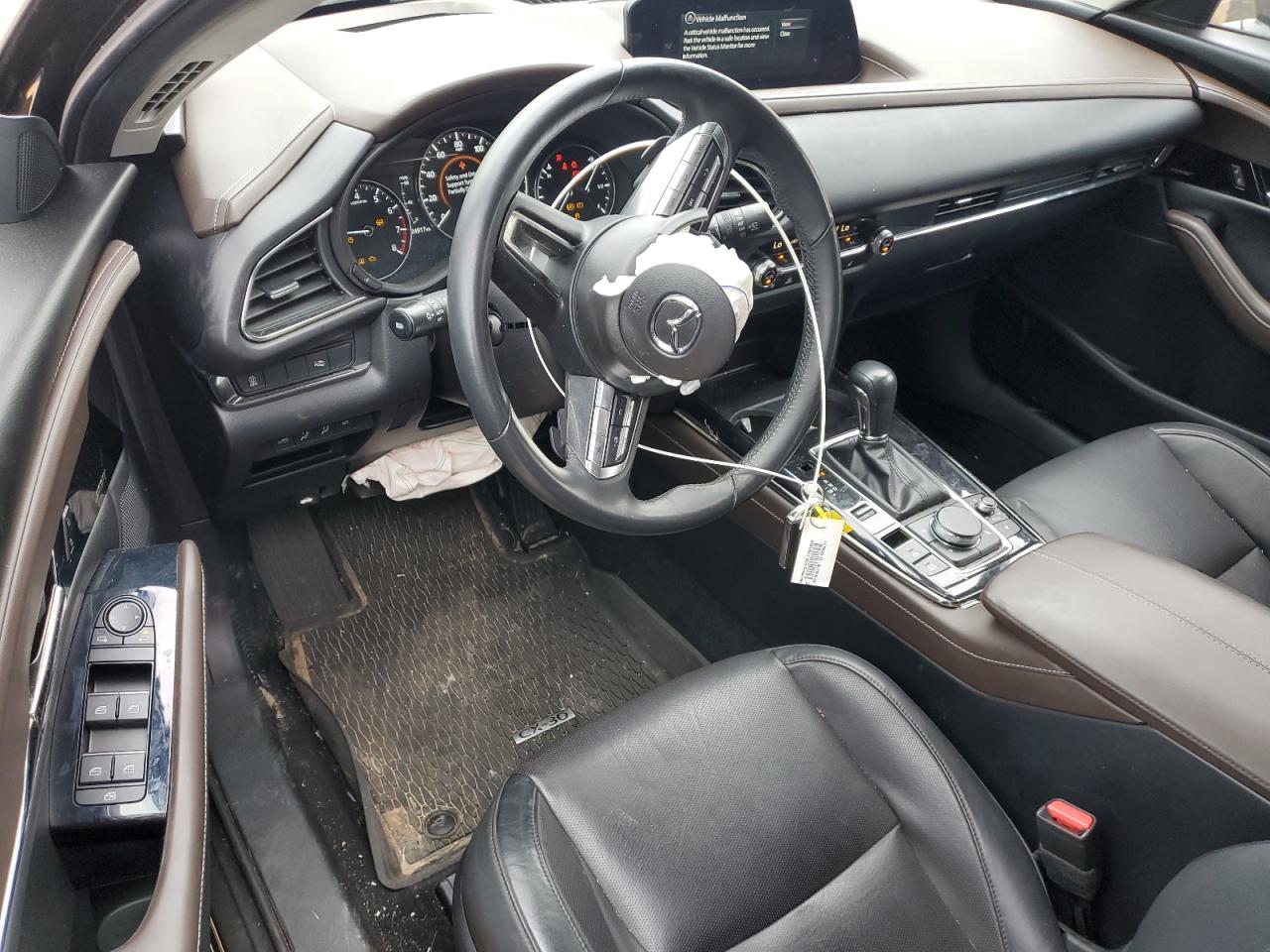 2022 Mazda CX-30 - Image 8