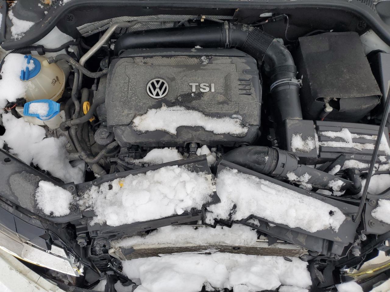 2017 Volkswagen Jetta - Image 11