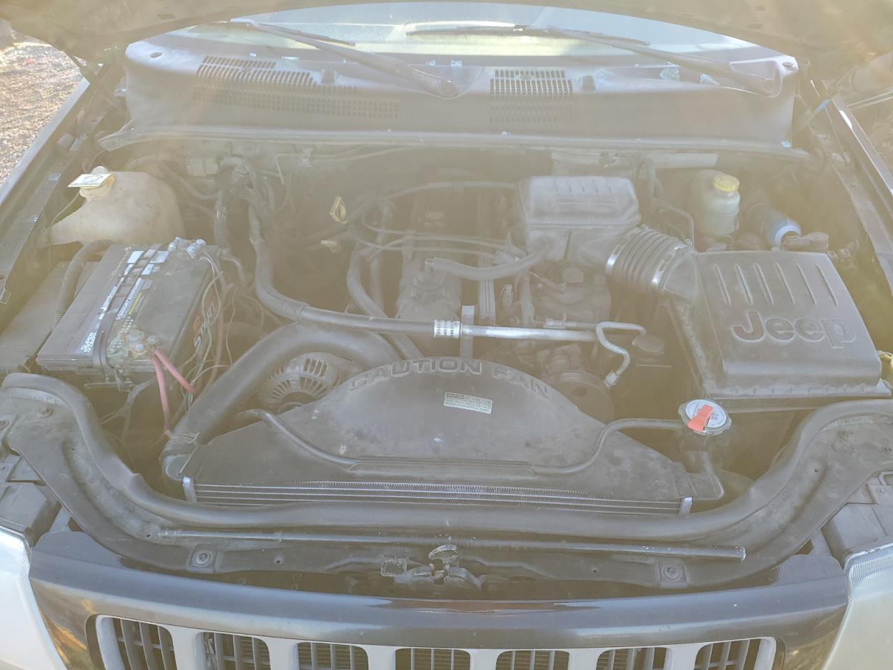 2004 Jeep Grand Cherokee - Image 11